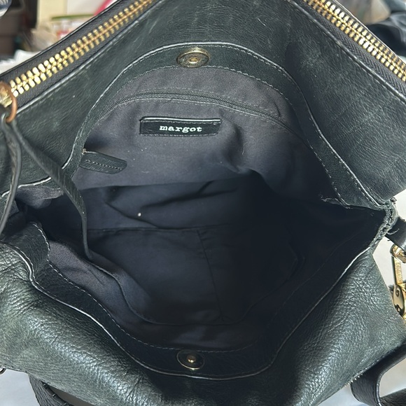 Margot New York Mickey black leather 3 compartment crossbody bag purse - Picture 10 of 12